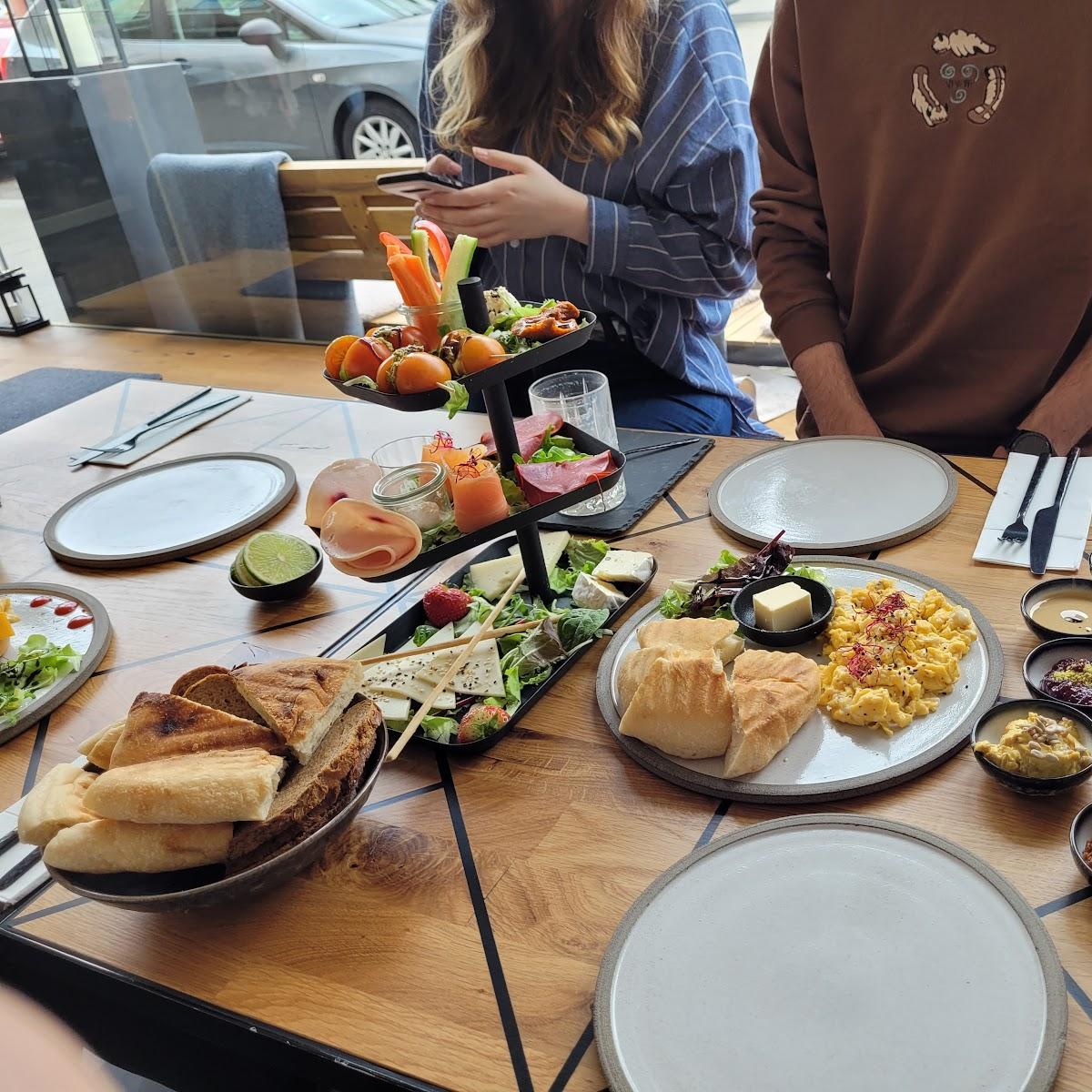 Restaurant "Deins und Meins | Café und Frühstückslokal Neu Ulm" in Neu-Ulm