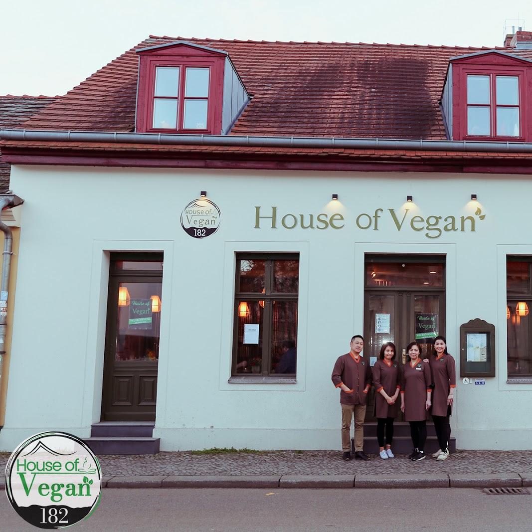 Restaurant "House of vegan 182" in Berlin
