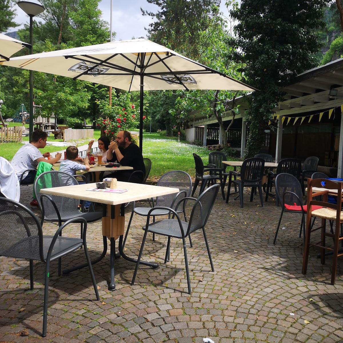 Restaurant "Restaurant Pizzeria Schwarzenbach" in Auer