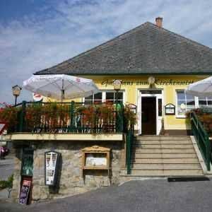 Restaurant "Gasthaus zum Kirchenwirt" in Schwarzenbach