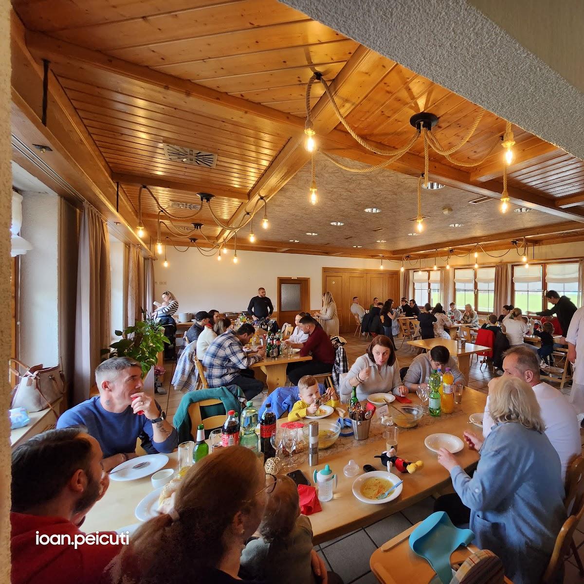 Restaurant "Gaststätte Donauwelle - Rotfelden" in Ebhausen