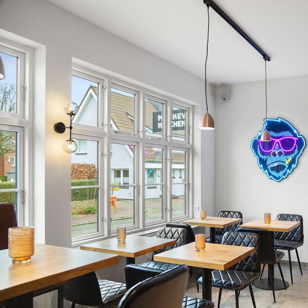 Restaurant "Monkey Kitchen" in Maasholm