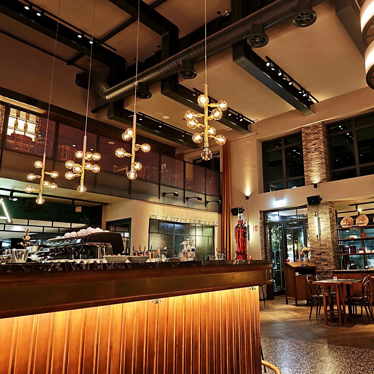 Restaurant "L