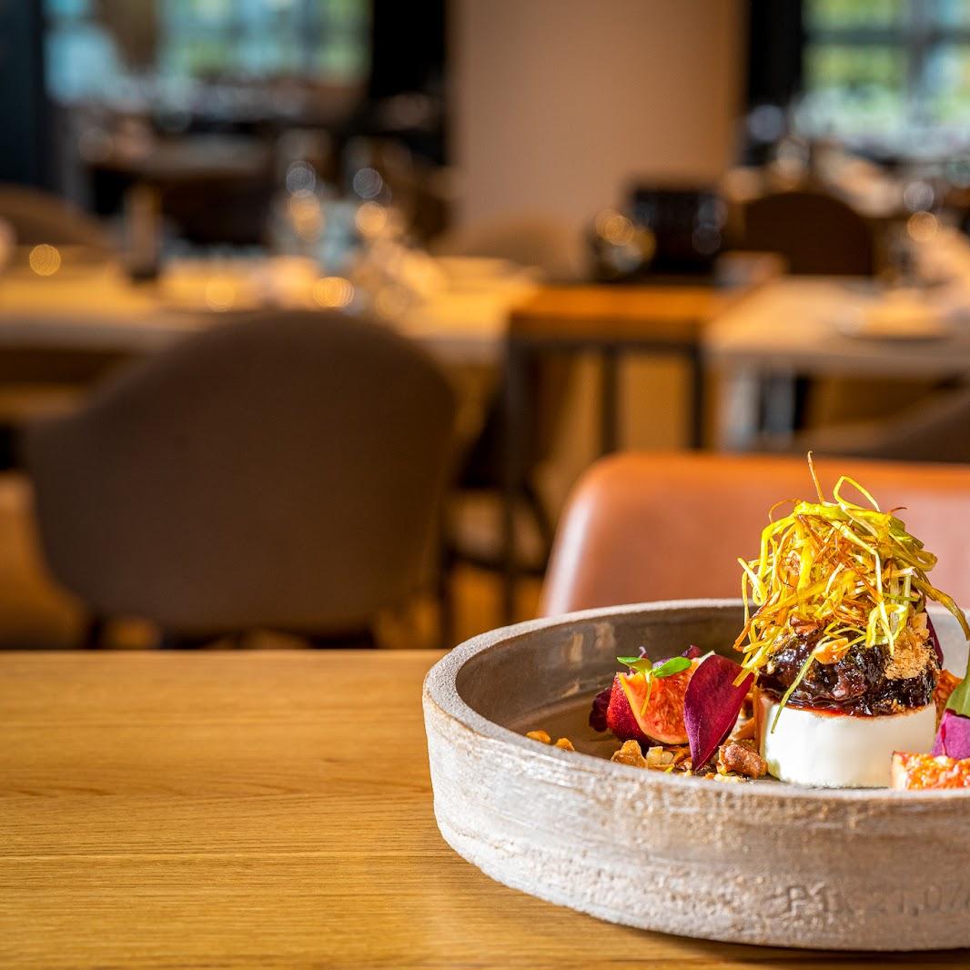 Restaurant "Mountain Hub Social Dining" in München-Flughafen