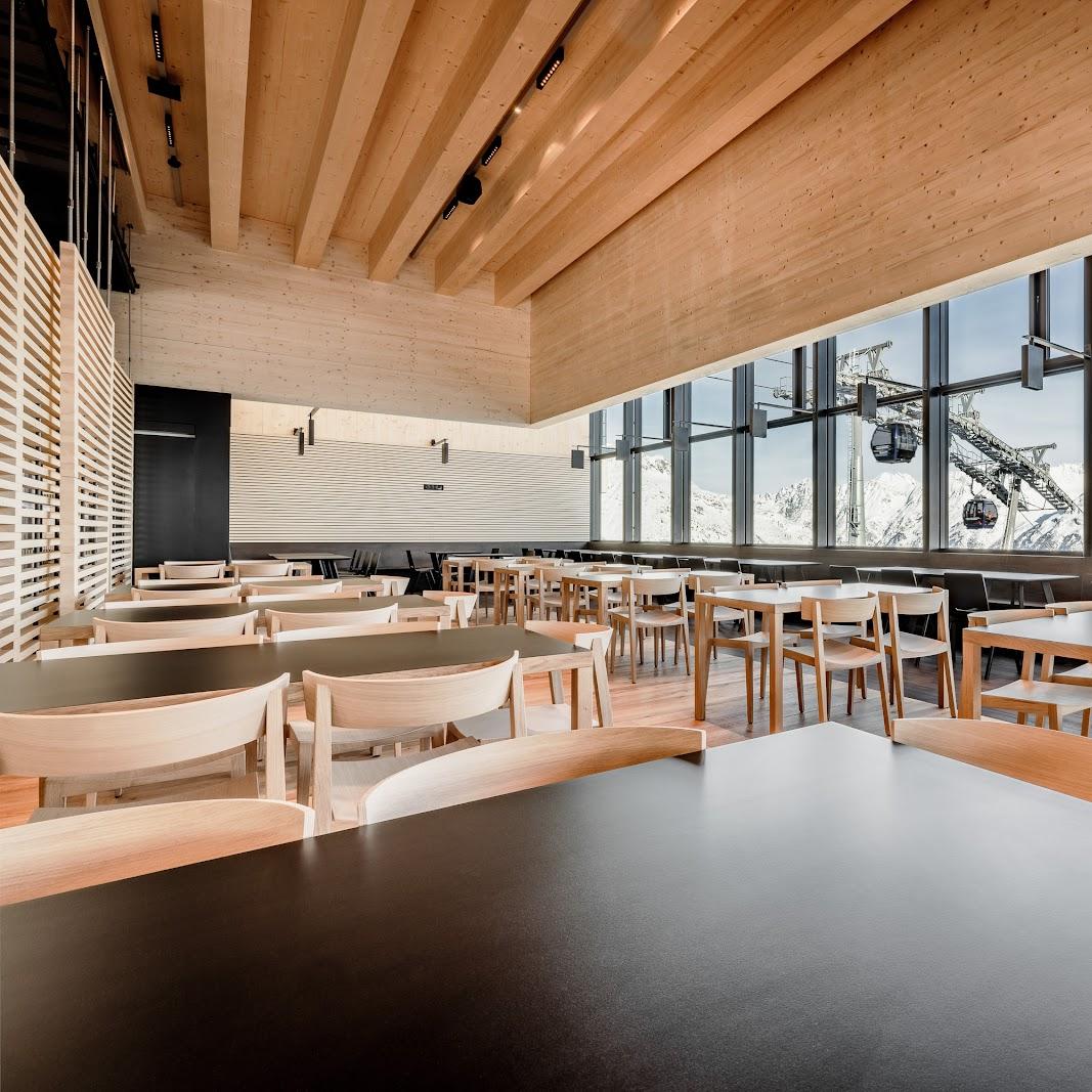 Restaurant "Falcon Marktrestaurant" in Sölden