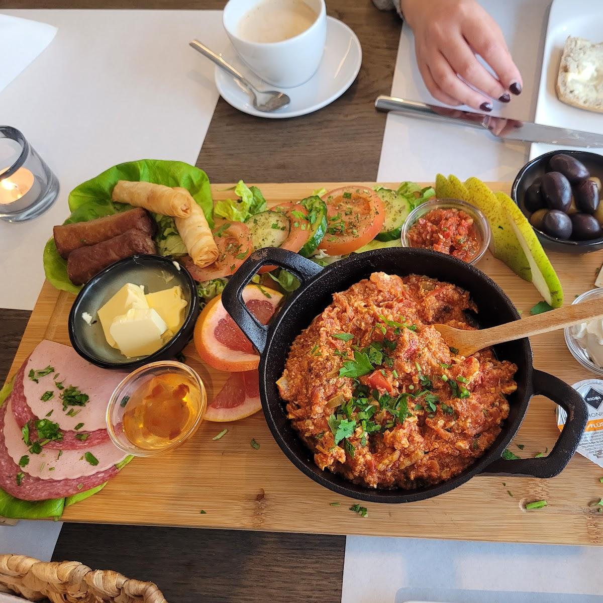 Restaurant "Yade Cafe" in Varel