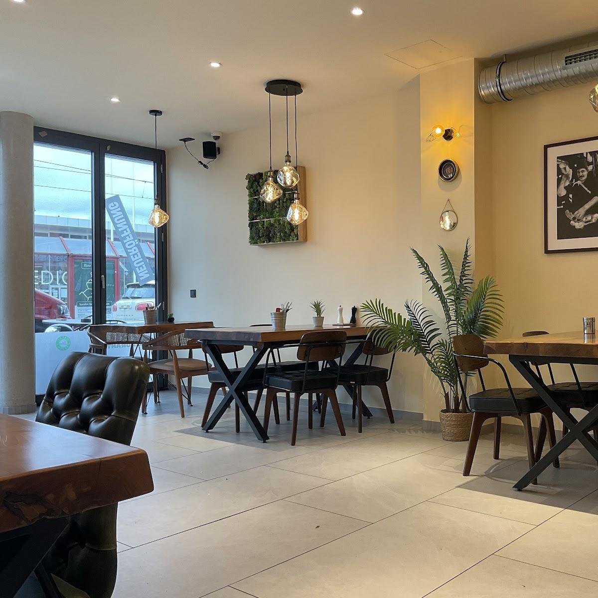 Restaurant "ERBIL Restaurant Freiburg – Grill & Vegetarische Küche" in Freiburg im Breisgau