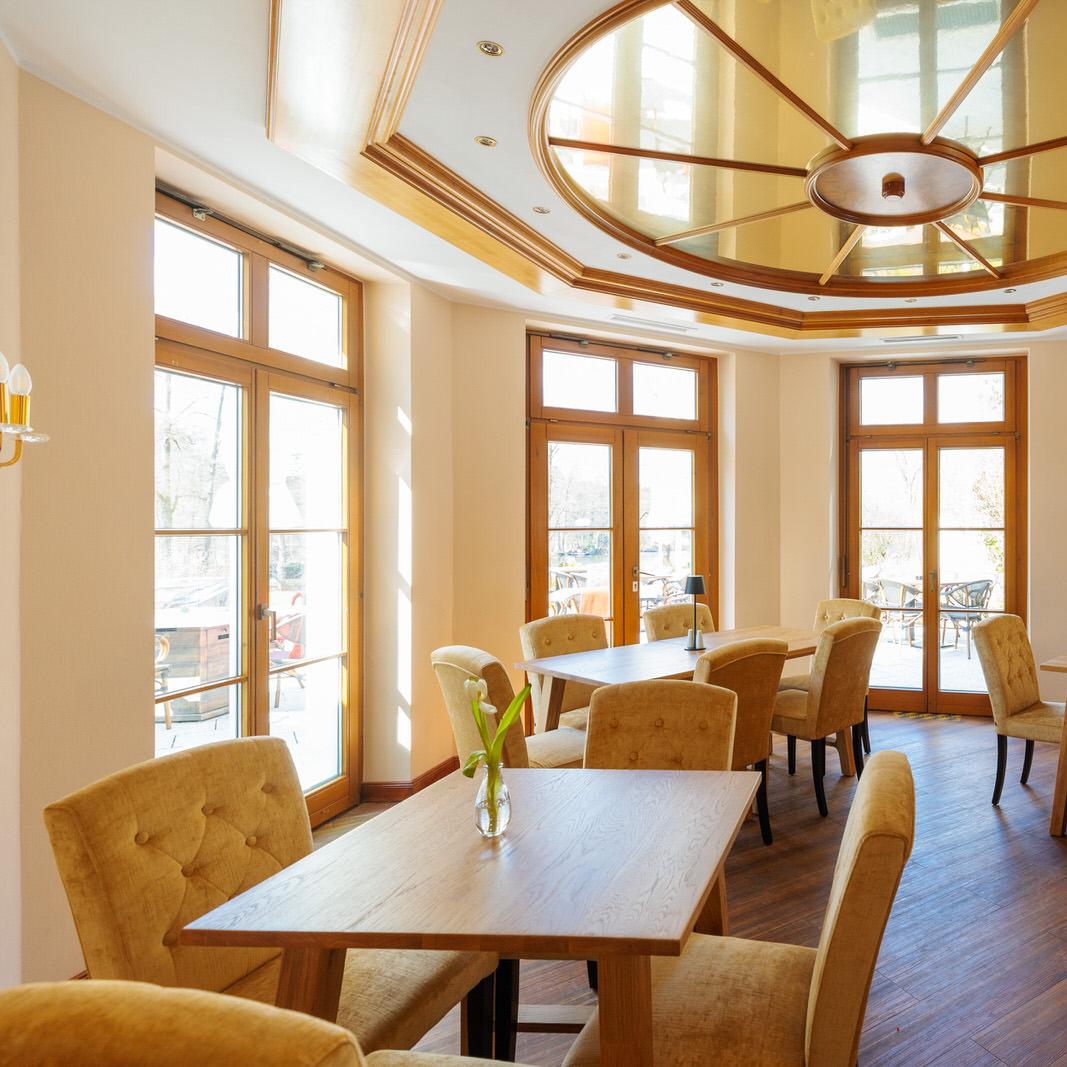 Restaurant "Redo Restaurant Motzen" in Mittenwalde