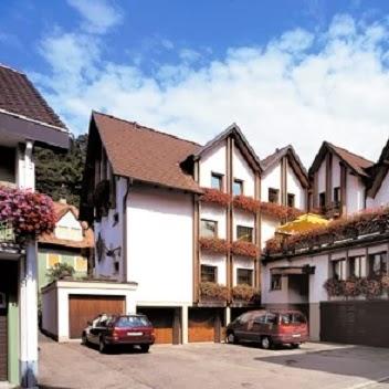 Restaurant "Hotel Garni Zur Linde" in Lauf