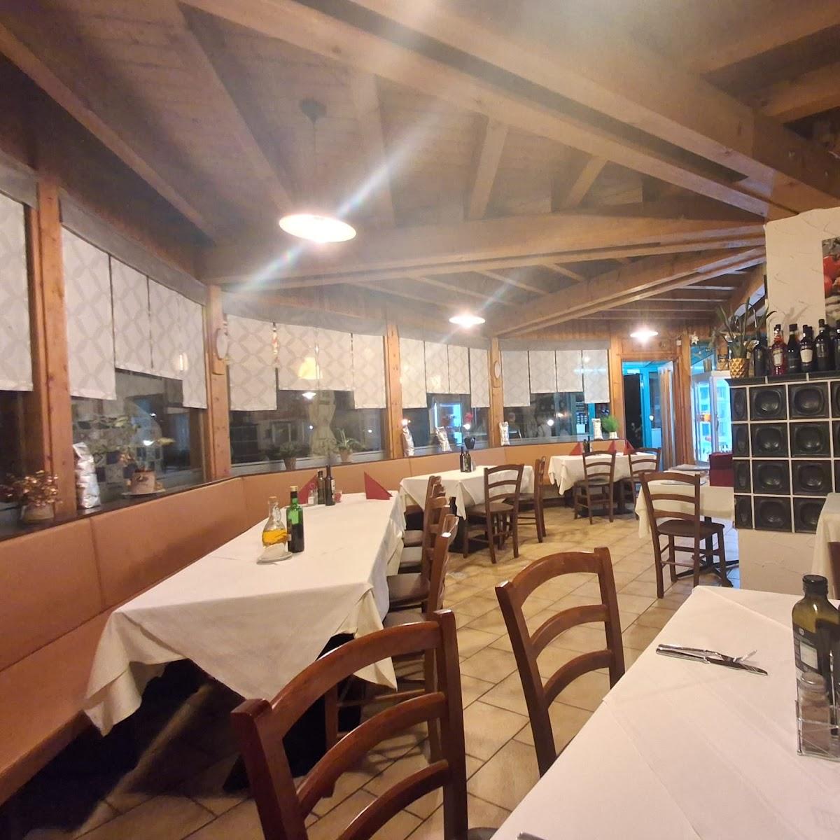 Restaurant "Pizzeria Ristorante Amalfi" in Mertingen