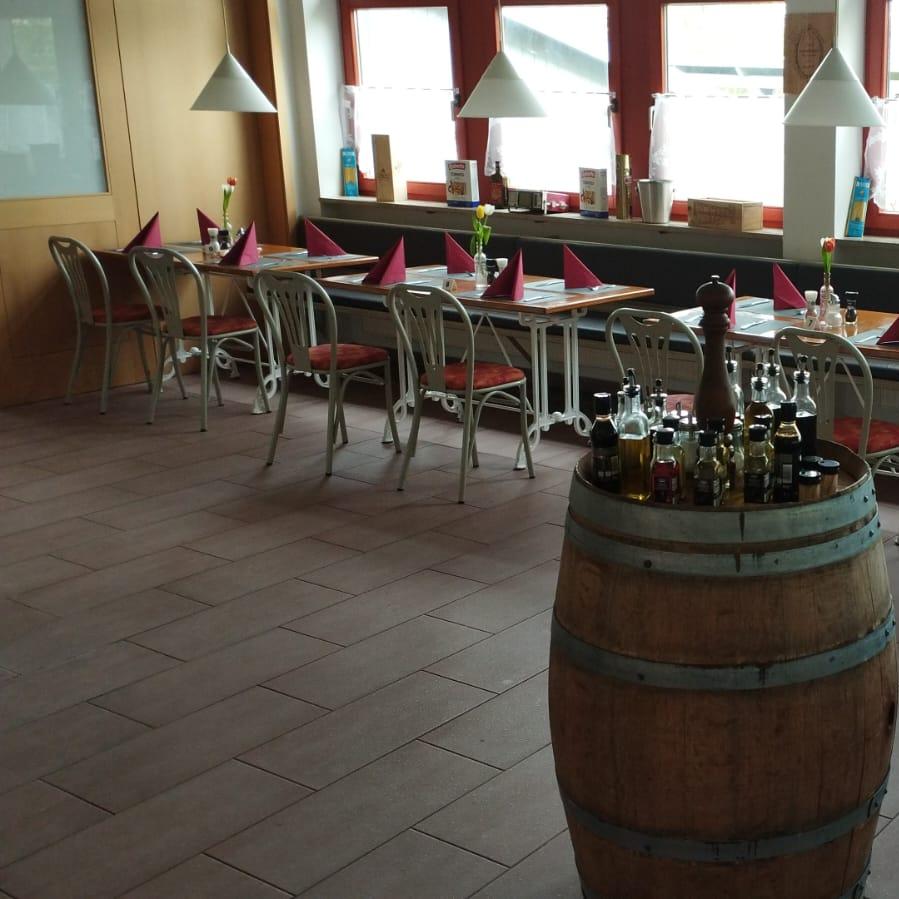 Restaurant "Trattoria Etna" in Haimhausen