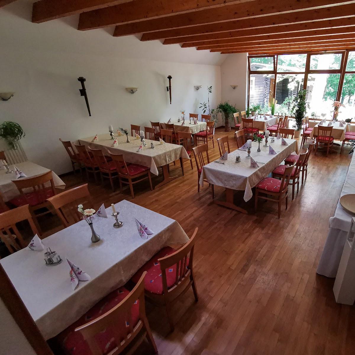 Restaurant "Waldstübchen am Roofensee" in Stechlin