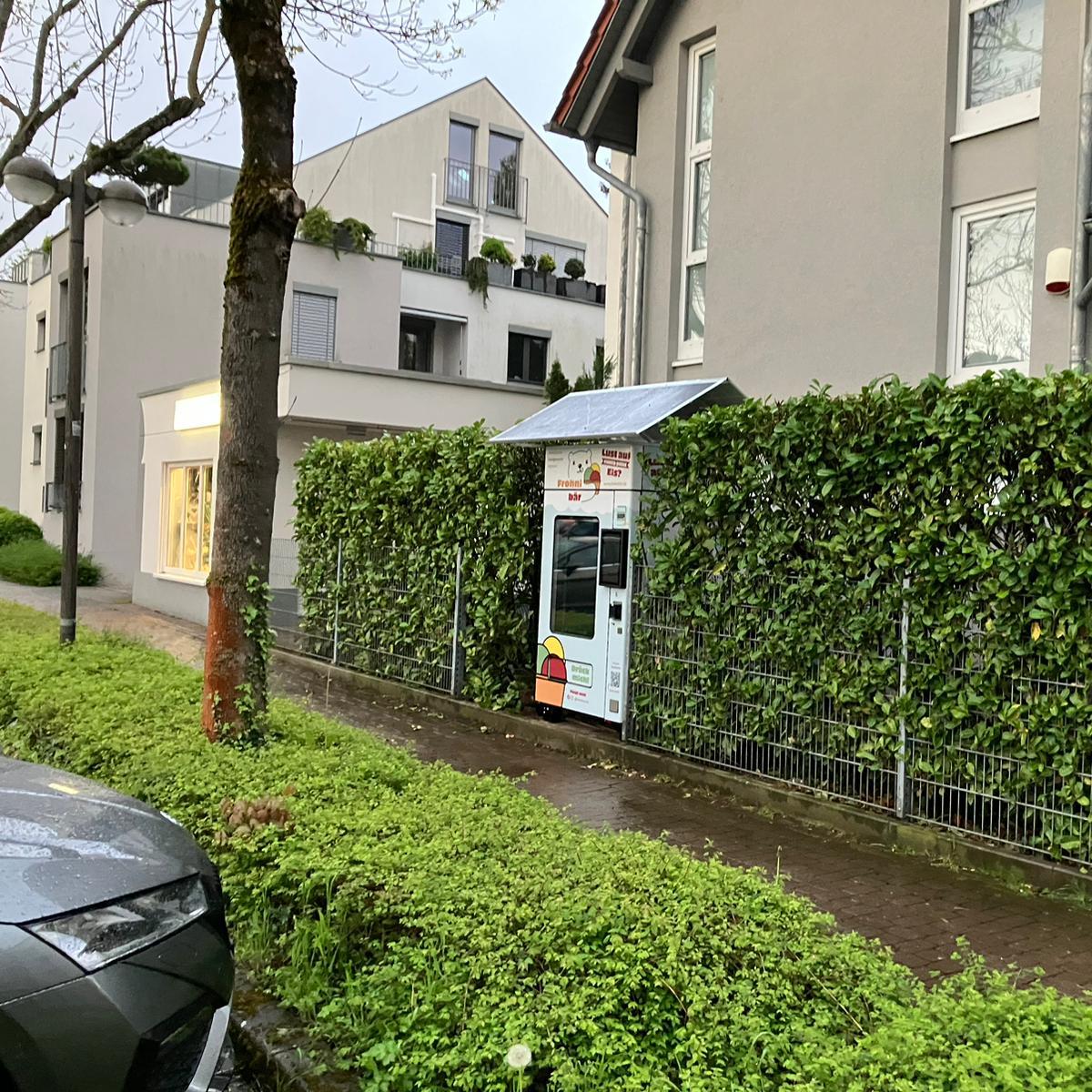 Restaurant "Frohnibär Eisautomat |" in Dieburg