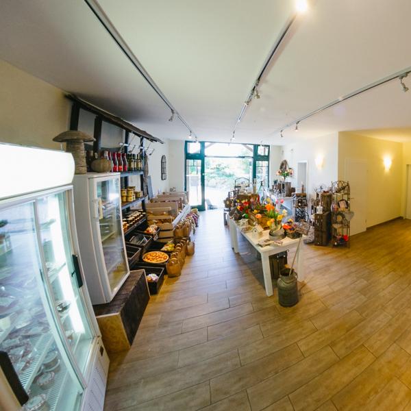 Restaurant "Hof Bartels - Hofladen & Café" in Neu Wulmstorf