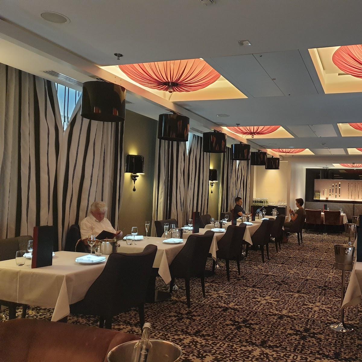 Restaurant "Le Petit Chef -" in Leipzig