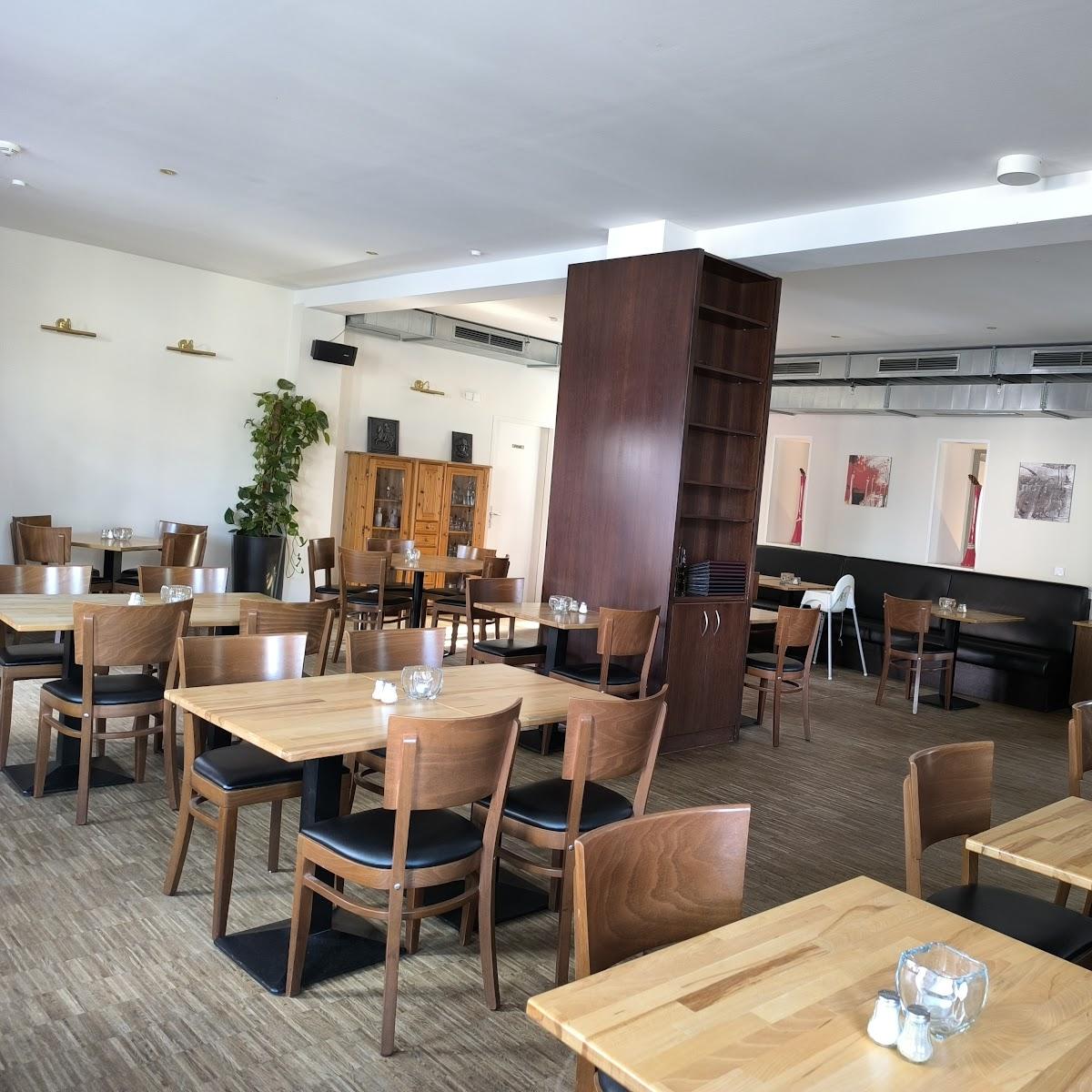 Restaurant "Velas Restaurant" in Teltow