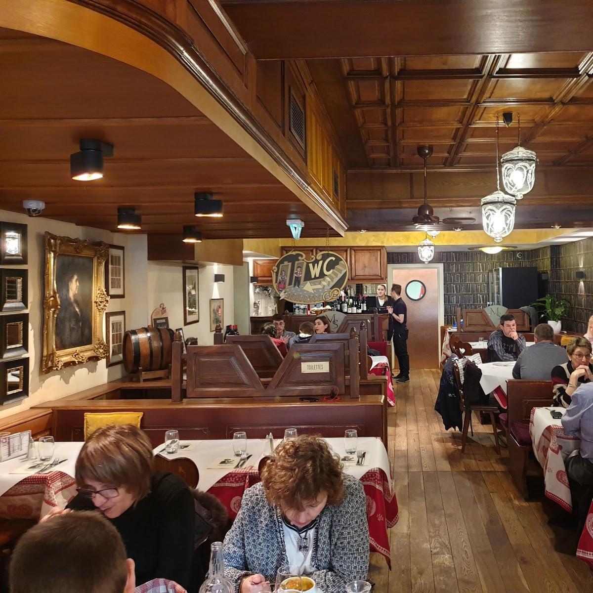 Restaurant "Muensterstuewel" in Strasbourg