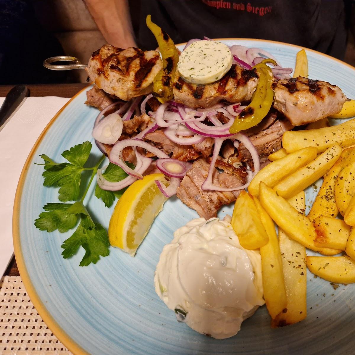 Restaurant " Zum Griechen  Restaurant & Fremdenzimmer" in Hausham