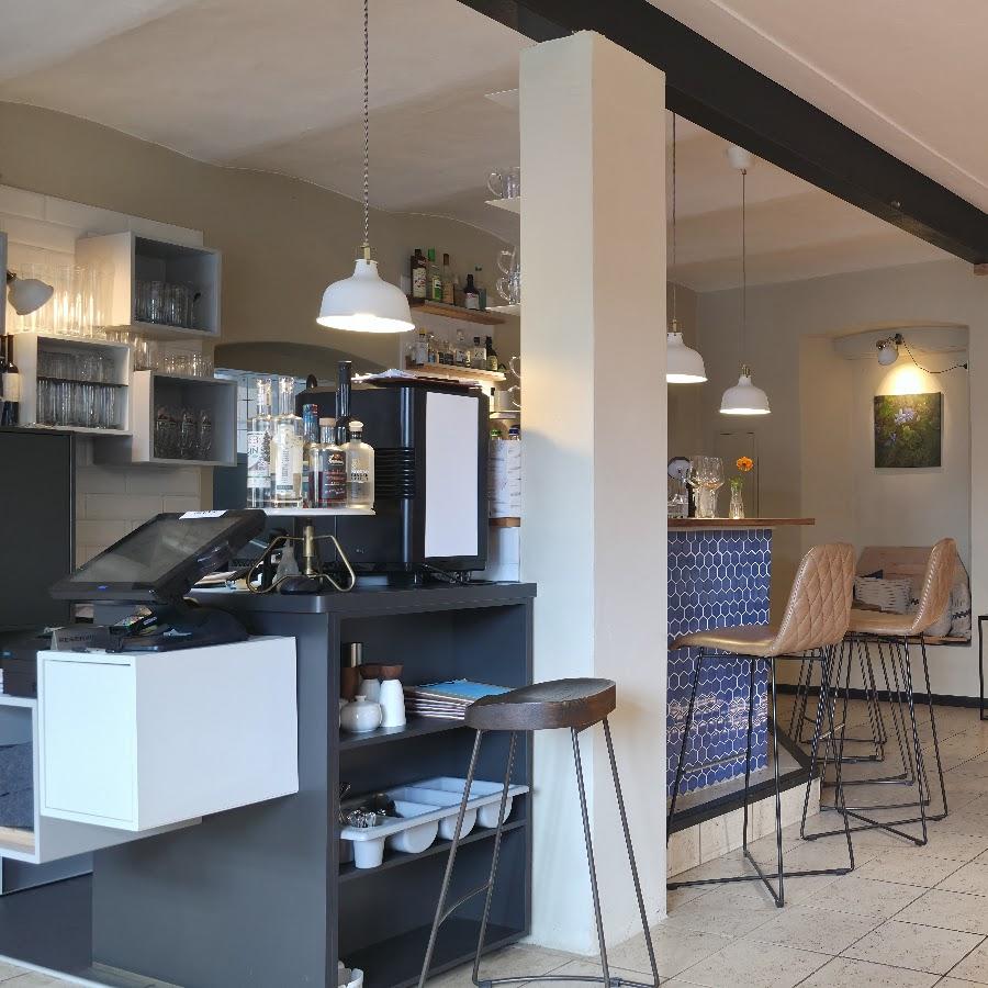 Restaurant "Restaurant Kniebrecher" in Castell