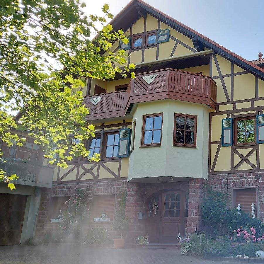 Restaurant "Heidi´s Häuschen" in Schollbrunn