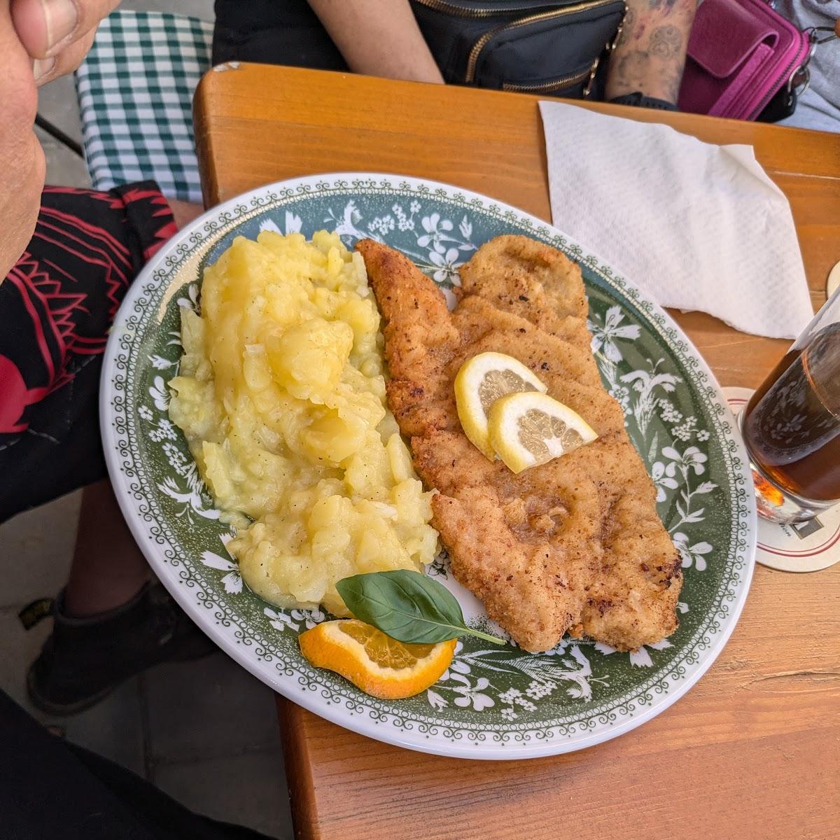 Restaurant "Forstwirtschaft 13" in Gerhardshofen