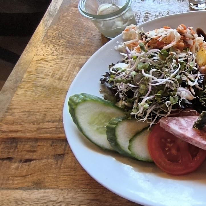 Restaurant "Biergarten der Waldgaststätte Alten