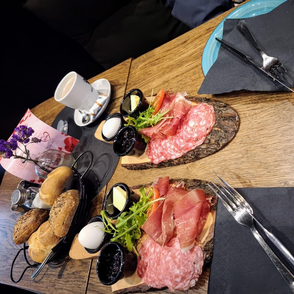 Restaurant "Bistro Mercadello" in Gronau (Leine)