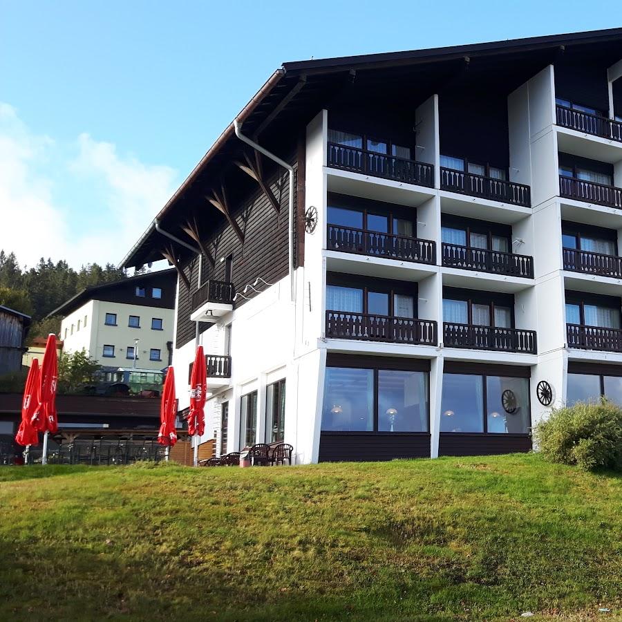 Restaurant "Hotel Almberg" in Philippsreut