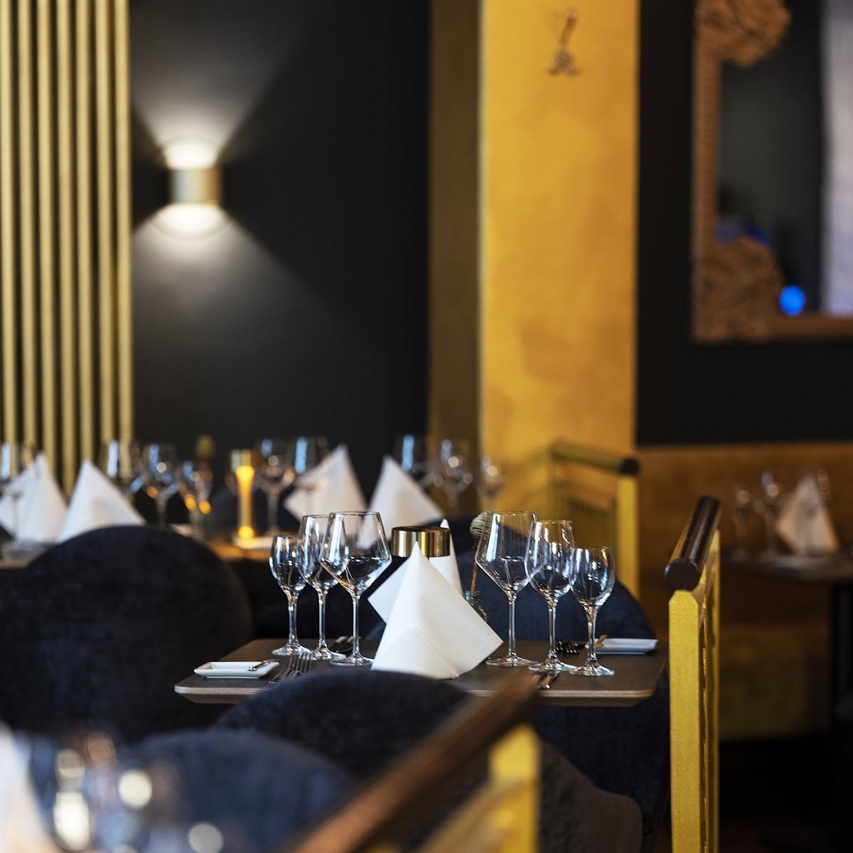 Restaurant "JOSEPHINE - Restaurant im Krystallpalast Varieté" in Leipzig