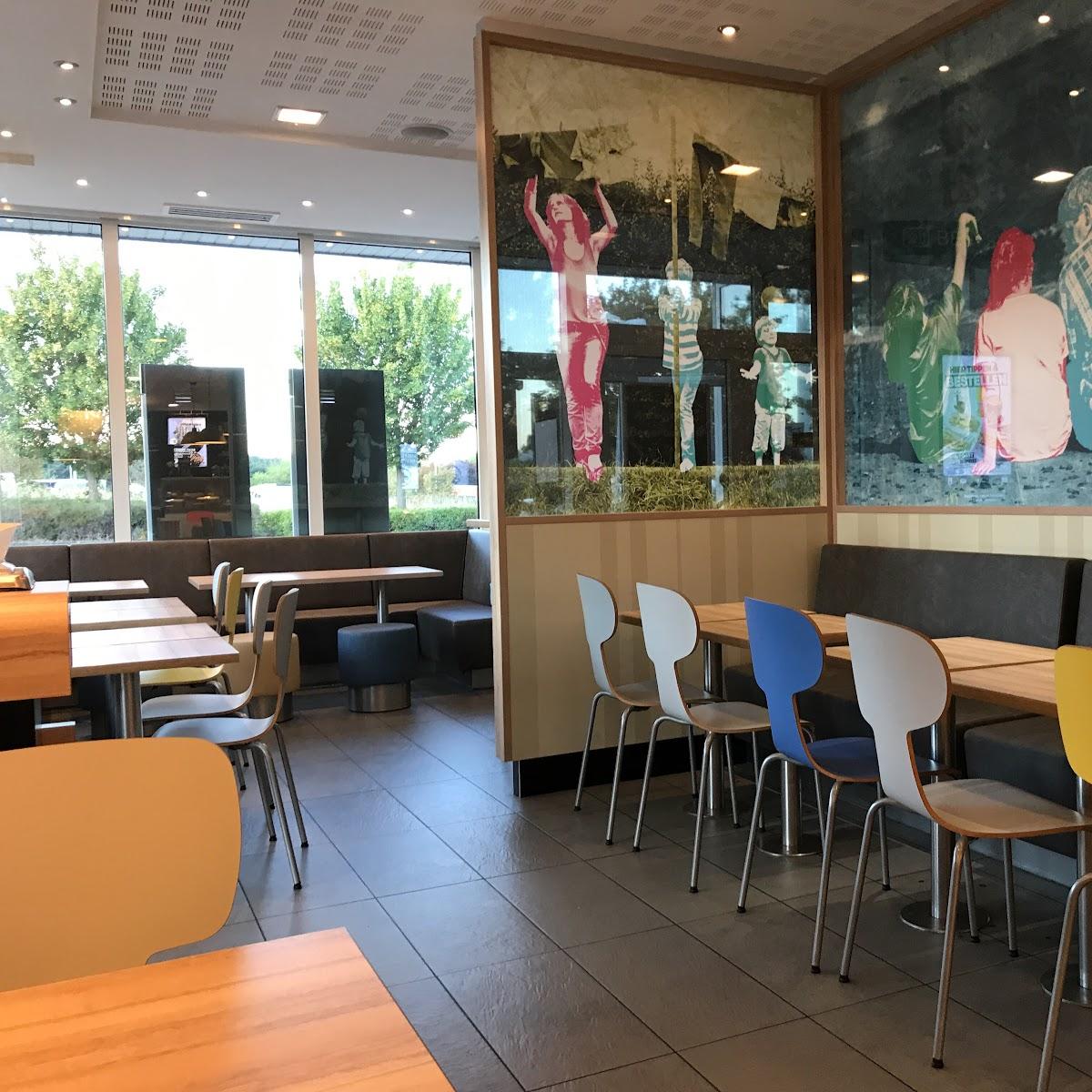 Restaurant "McDonald