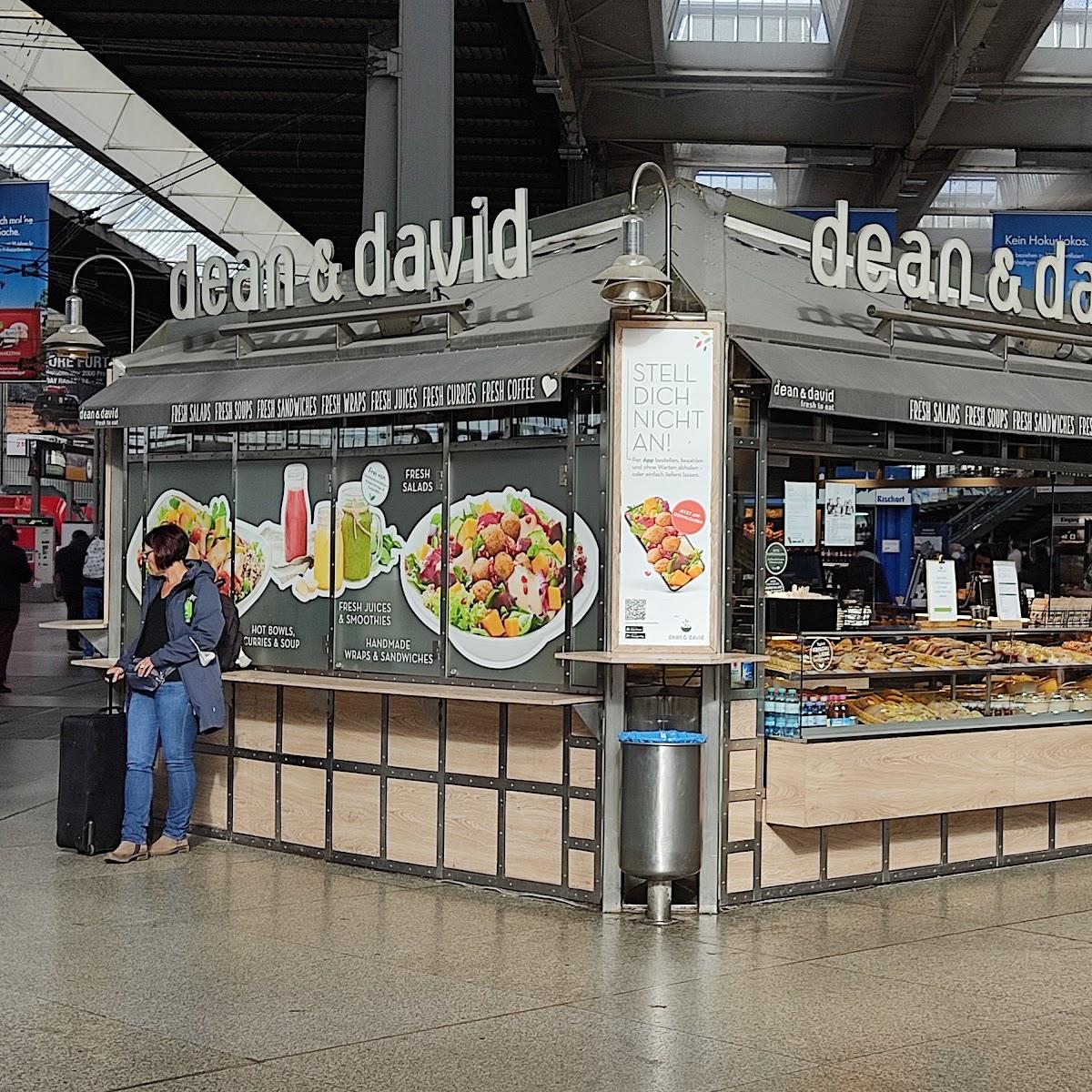 Restaurant "dean&david | Bowls, Salate, Curries & Snacks!" in München