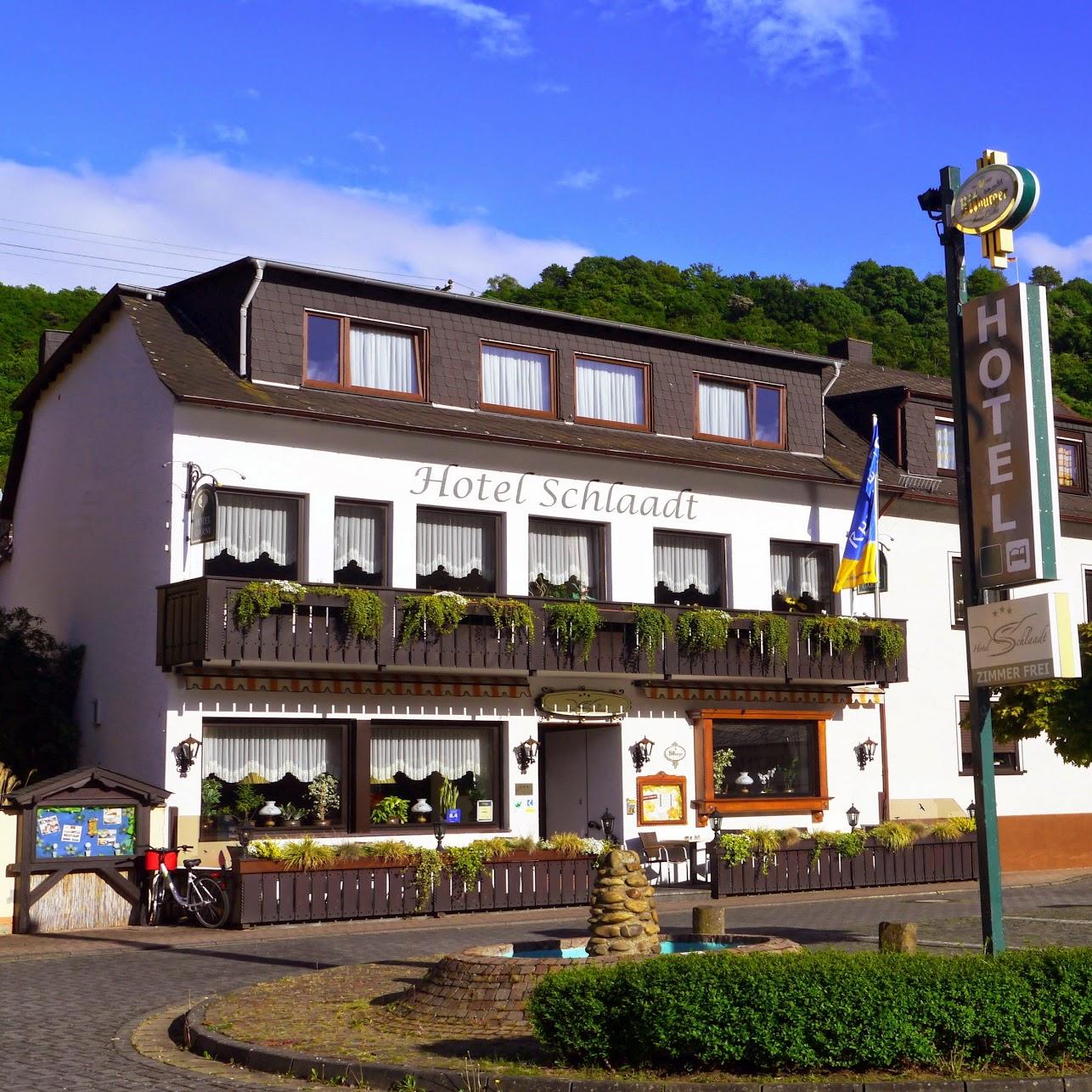Restaurant "Zum Papagei" in  Goar