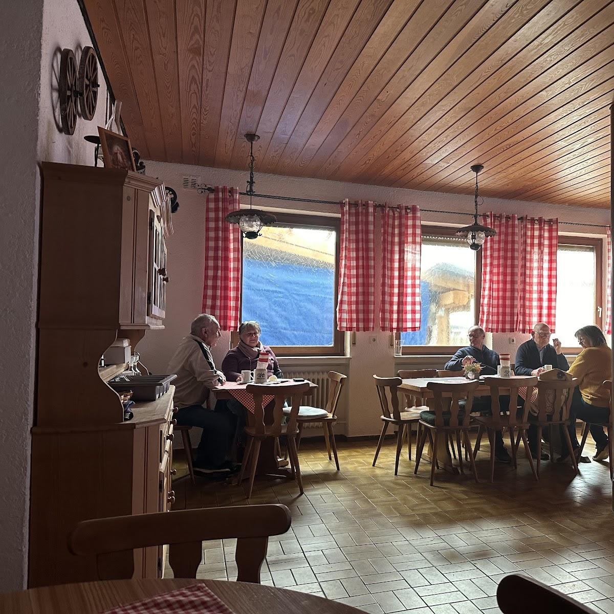 Restaurant "Schloßberg Schänke" in Hausen