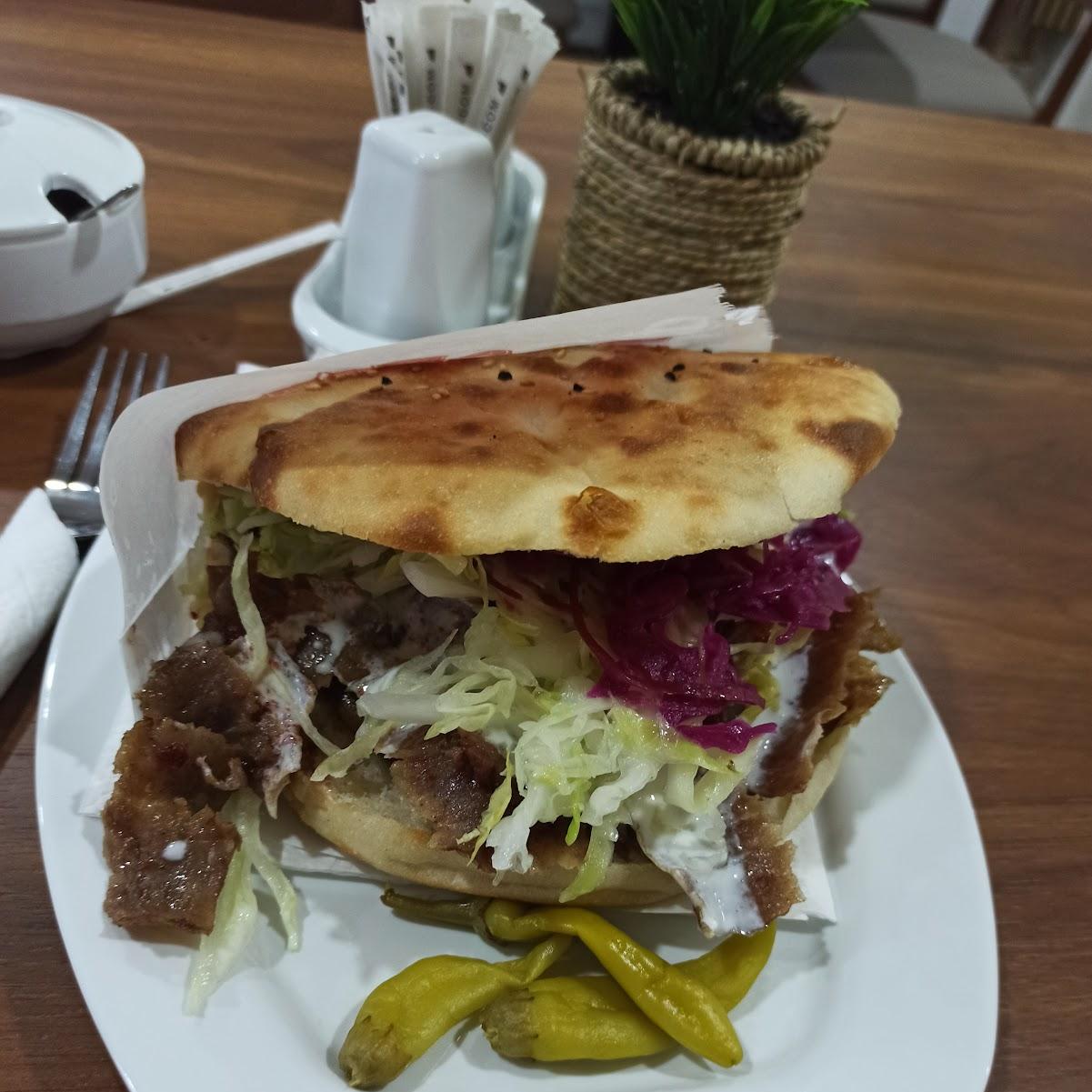 Restaurant "Treffpunkt 2 Döner Kebab Grillhaus" in Gondelsheim