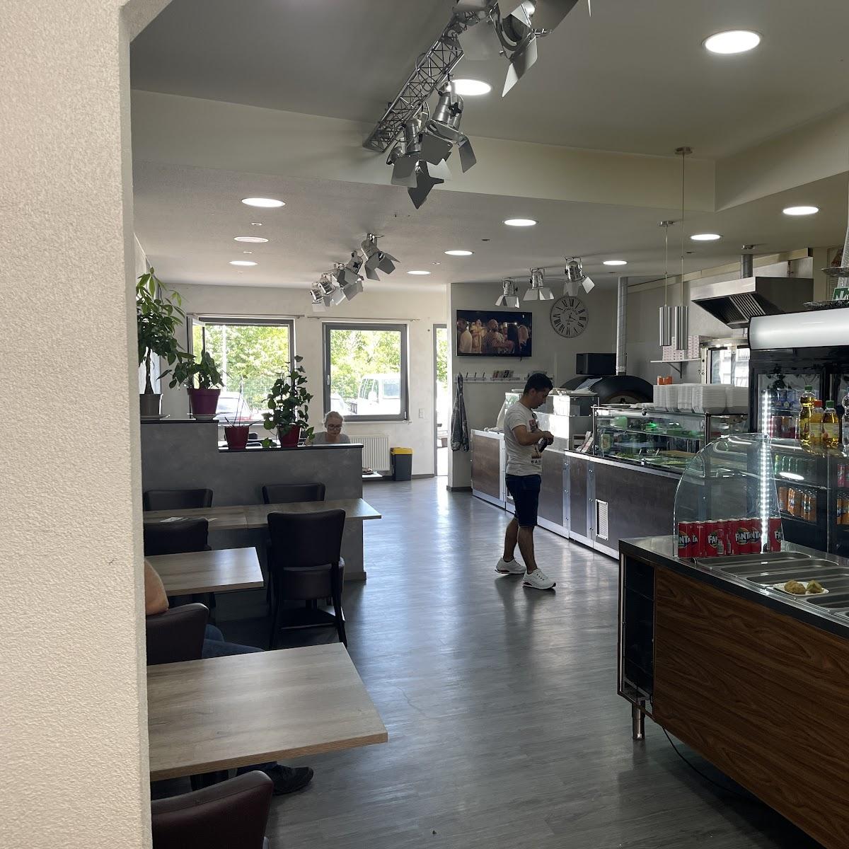 Restaurant "Damaskus Chicken Haus Restaurant" in Bitburg