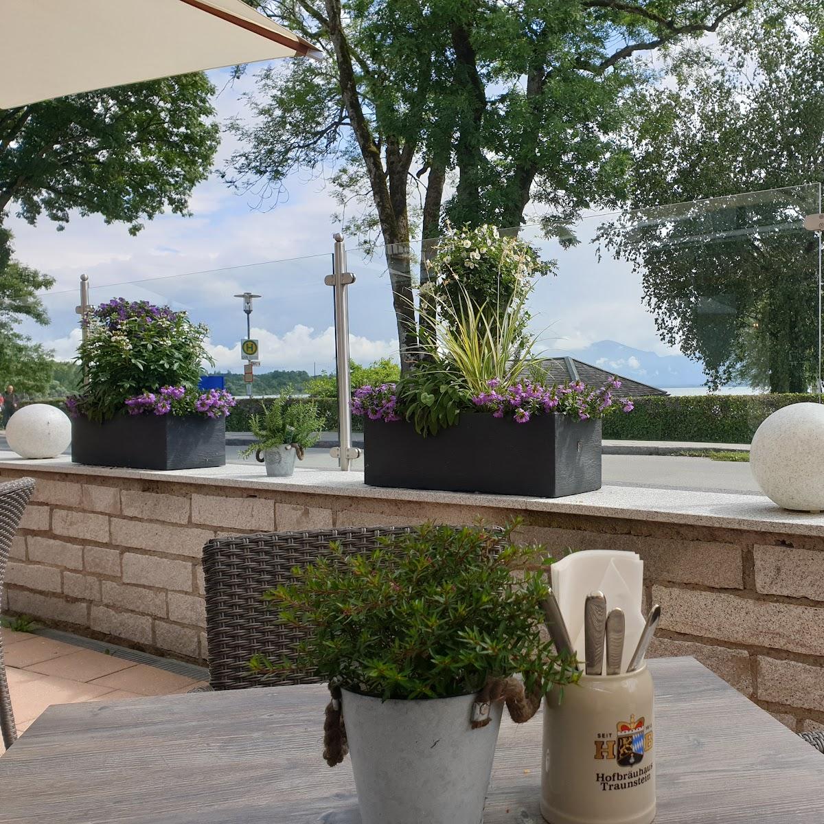 Restaurant "SEEside" in Seeon-Seebruck