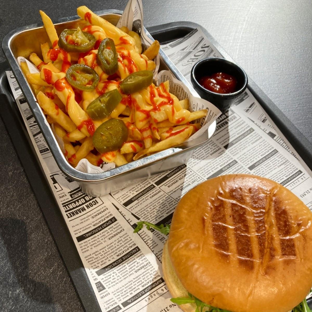 Restaurant "MAMAS" in Amstetten