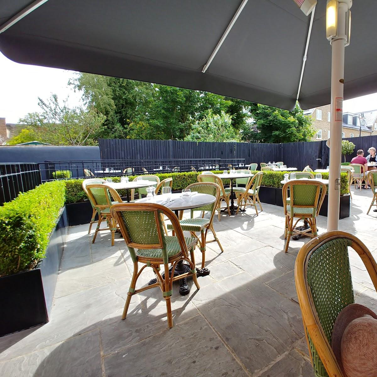 Restaurant "Côte Marlow" in Bisham