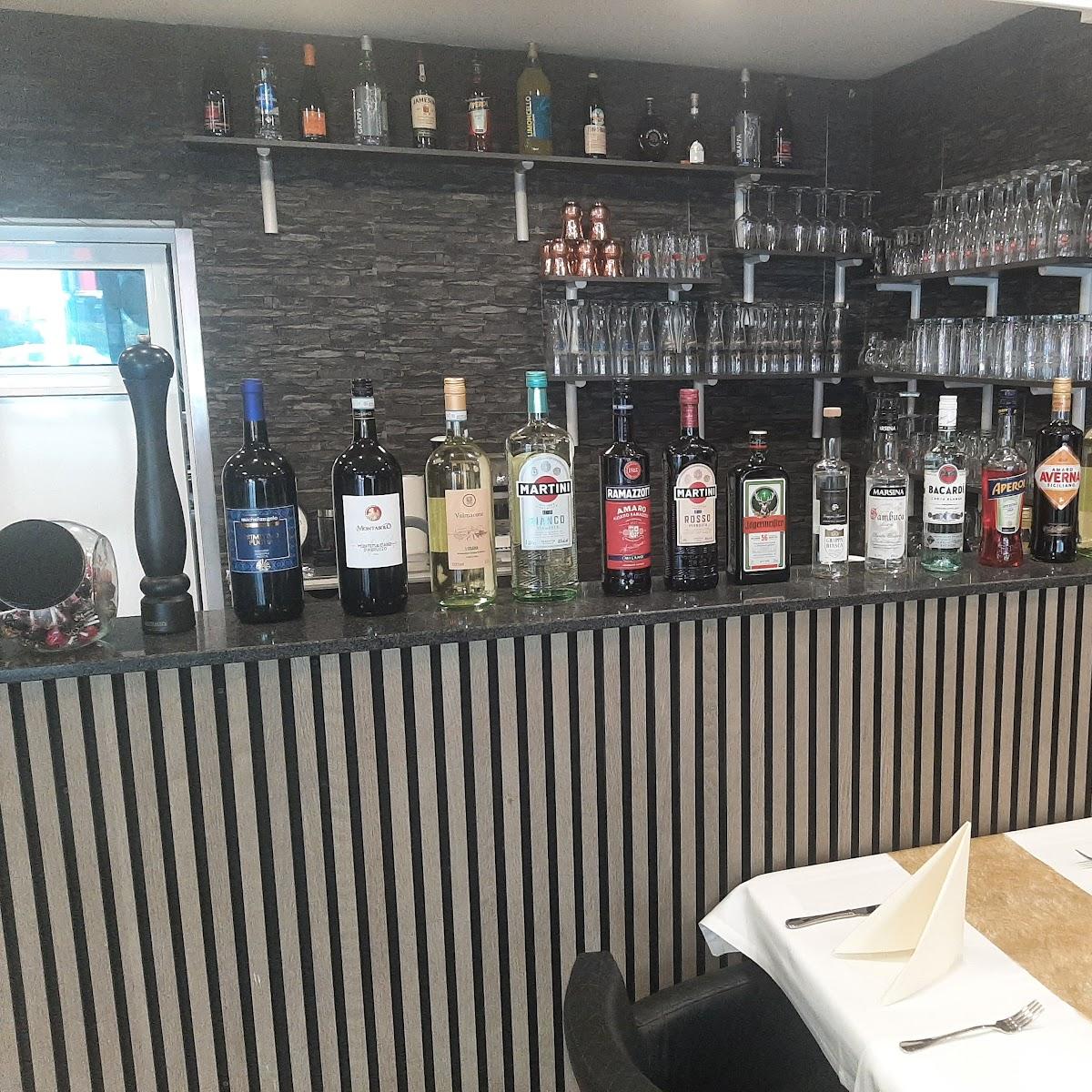 Restaurant "Pizzeria L