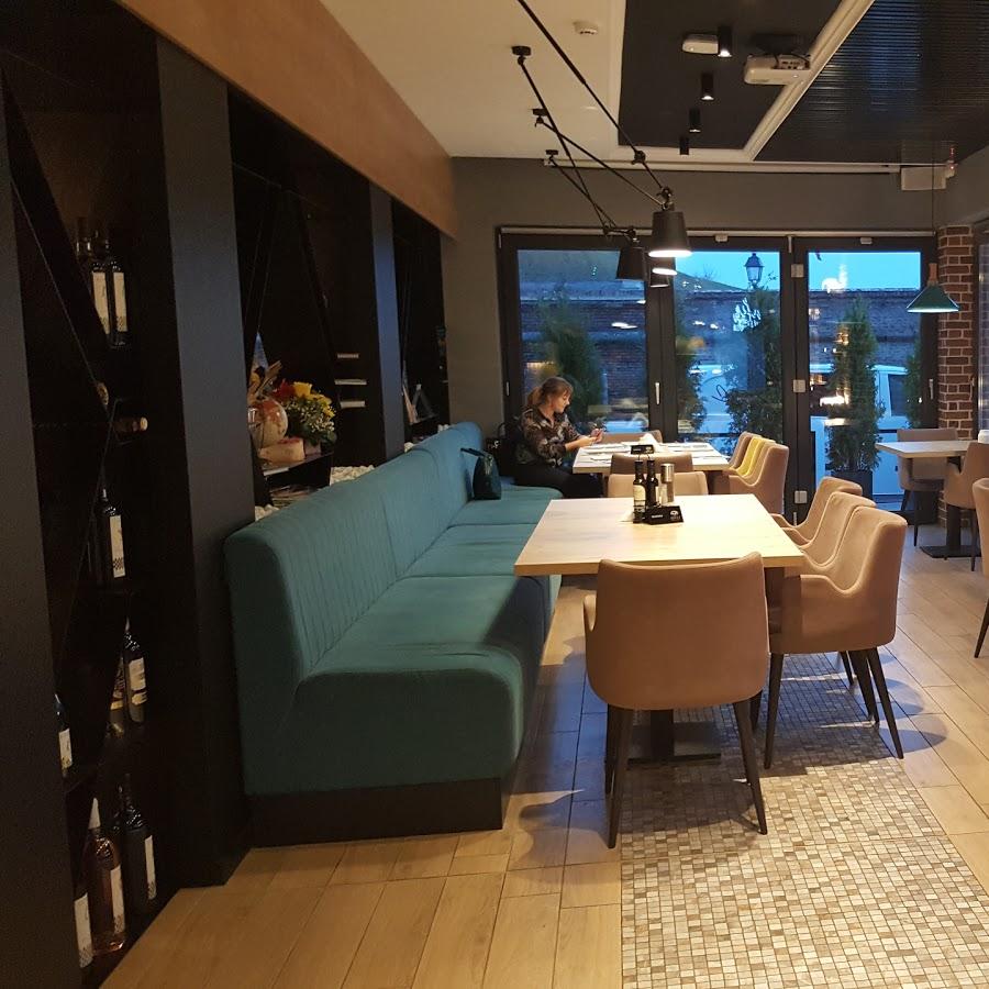 Restaurant "Dante Café & Dine" in Alba Iulia