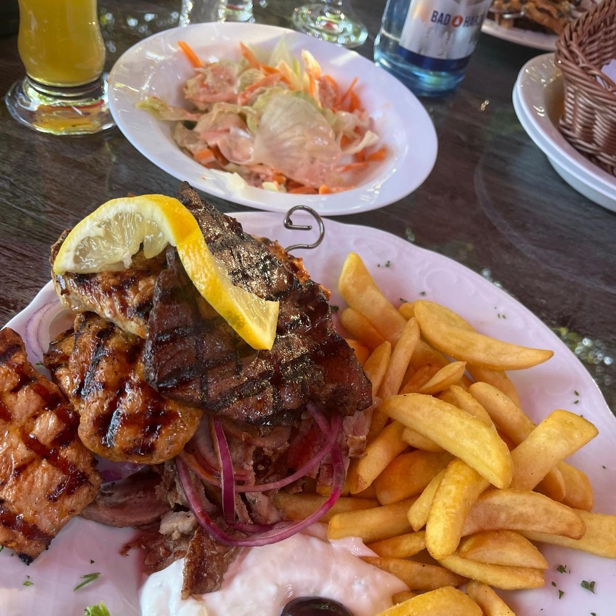 Restaurant "Syrtaki" in Hameln