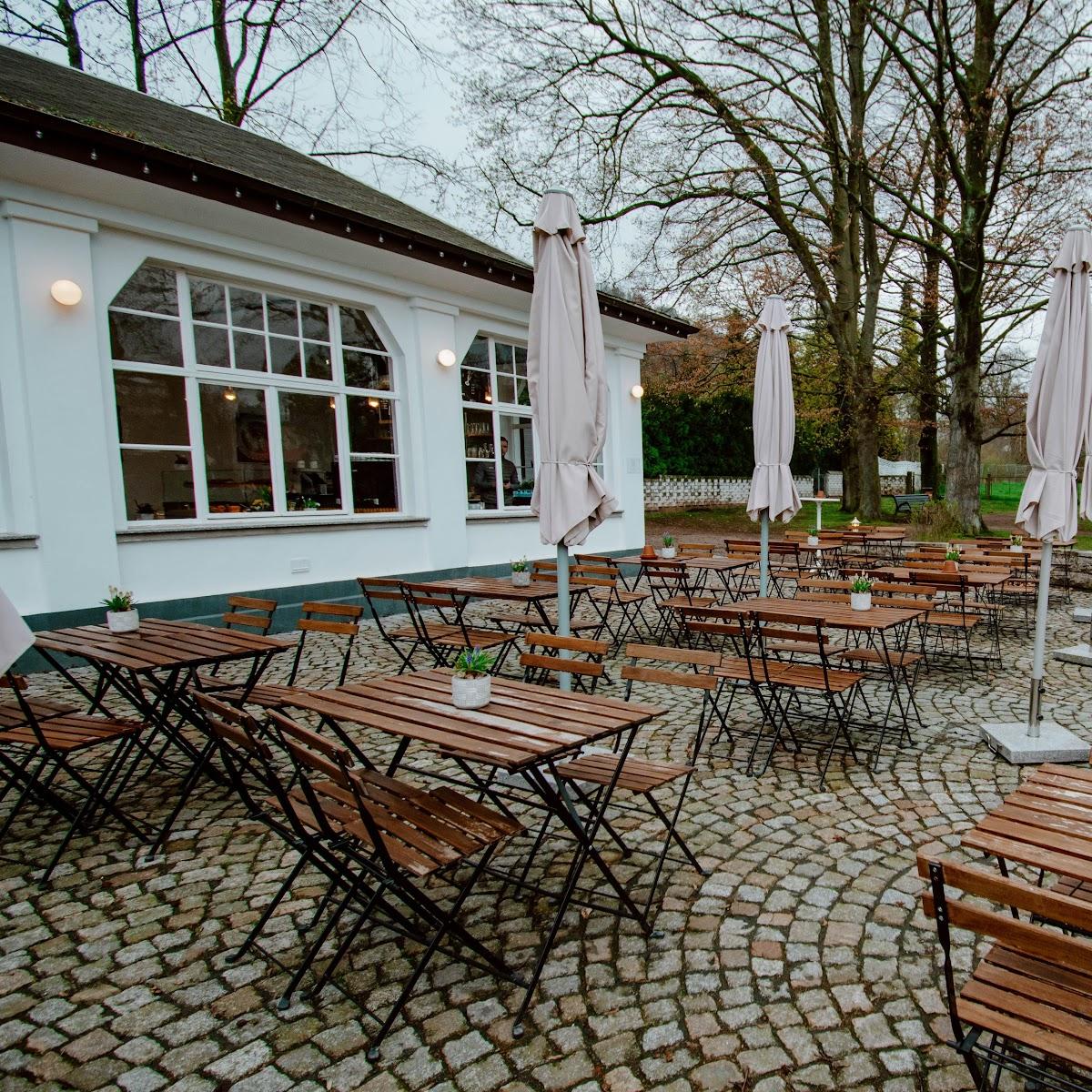 Restaurant "Die Teigmacher - Café & Eventlocation Lesehalle" in Bad Tabarz