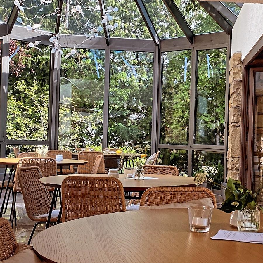 Restaurant "Leaves - Café & Eventlocation" in Ammerbuch