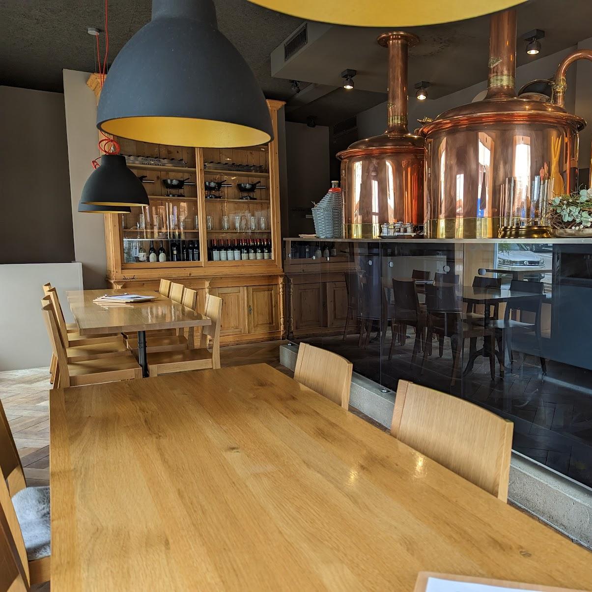 Restaurant "Brauhaus Chuebelimoser" in Neuhausen am Rheinfall