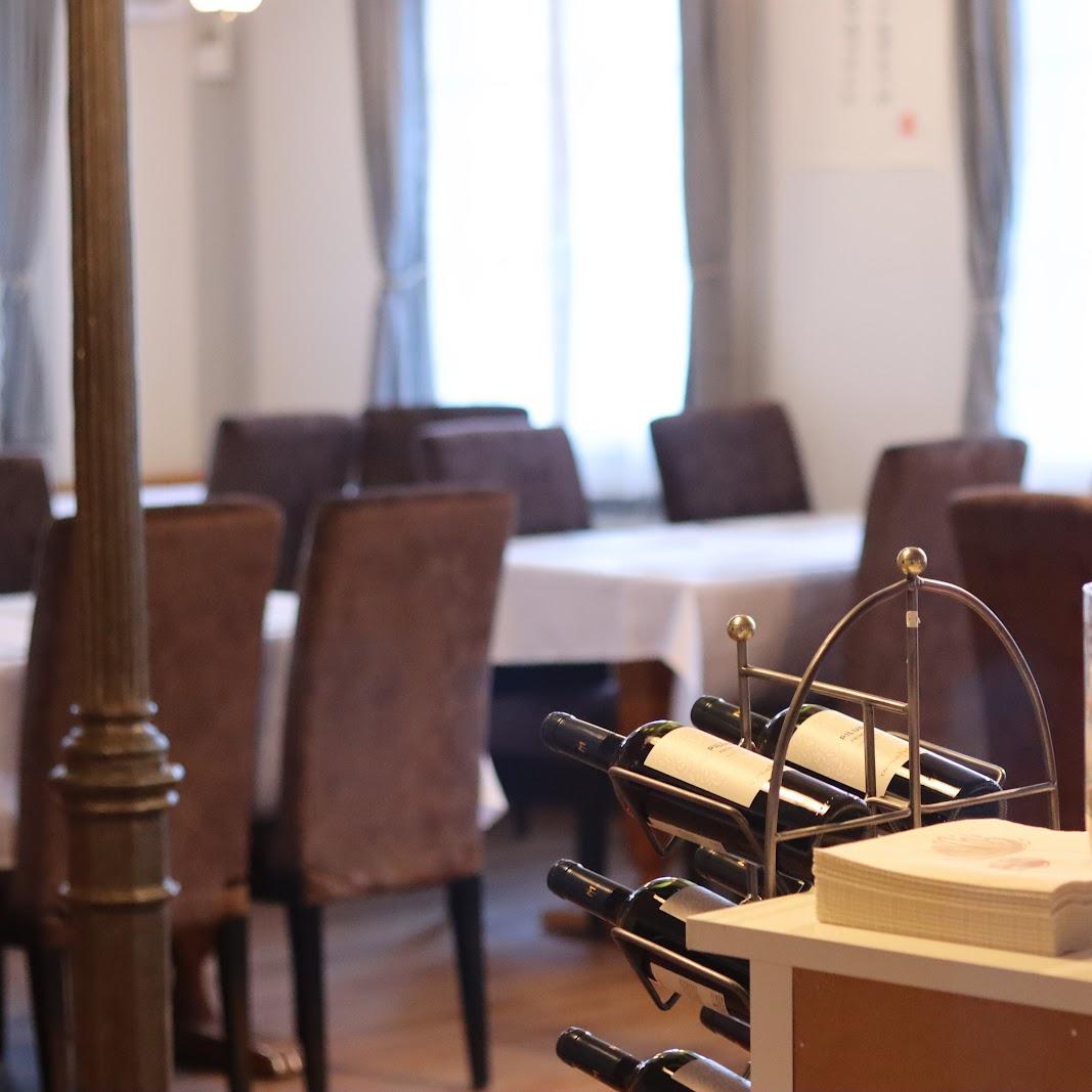 Restaurant "HE ChinaRestaurant Traube" in Münsingen