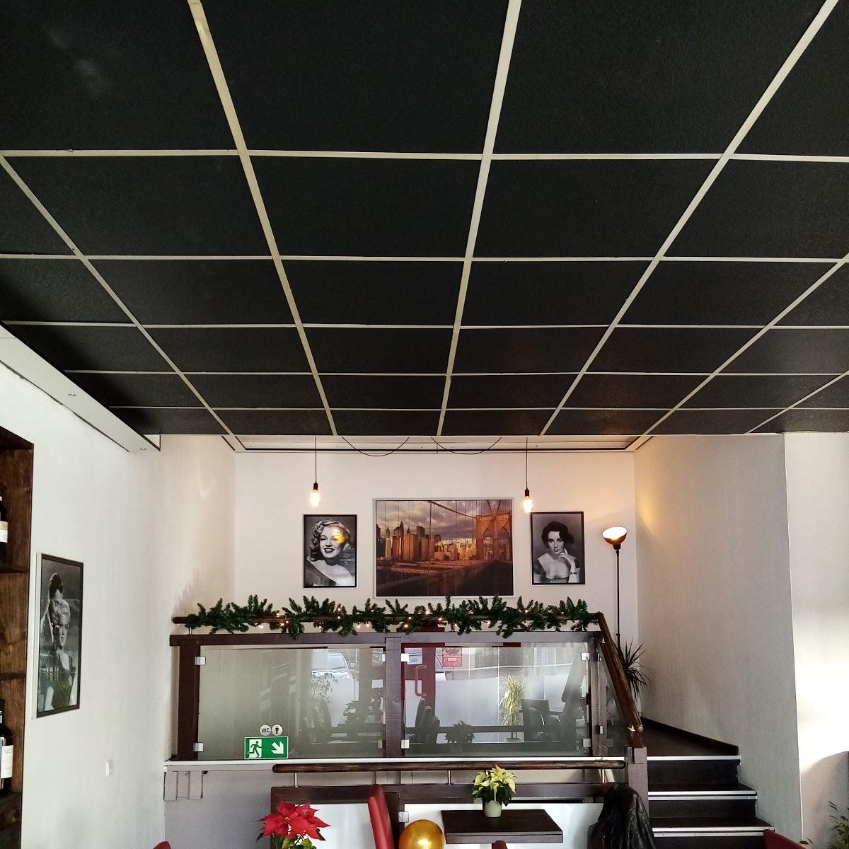Restaurant "Salute" in Voerde (Niederrhein)