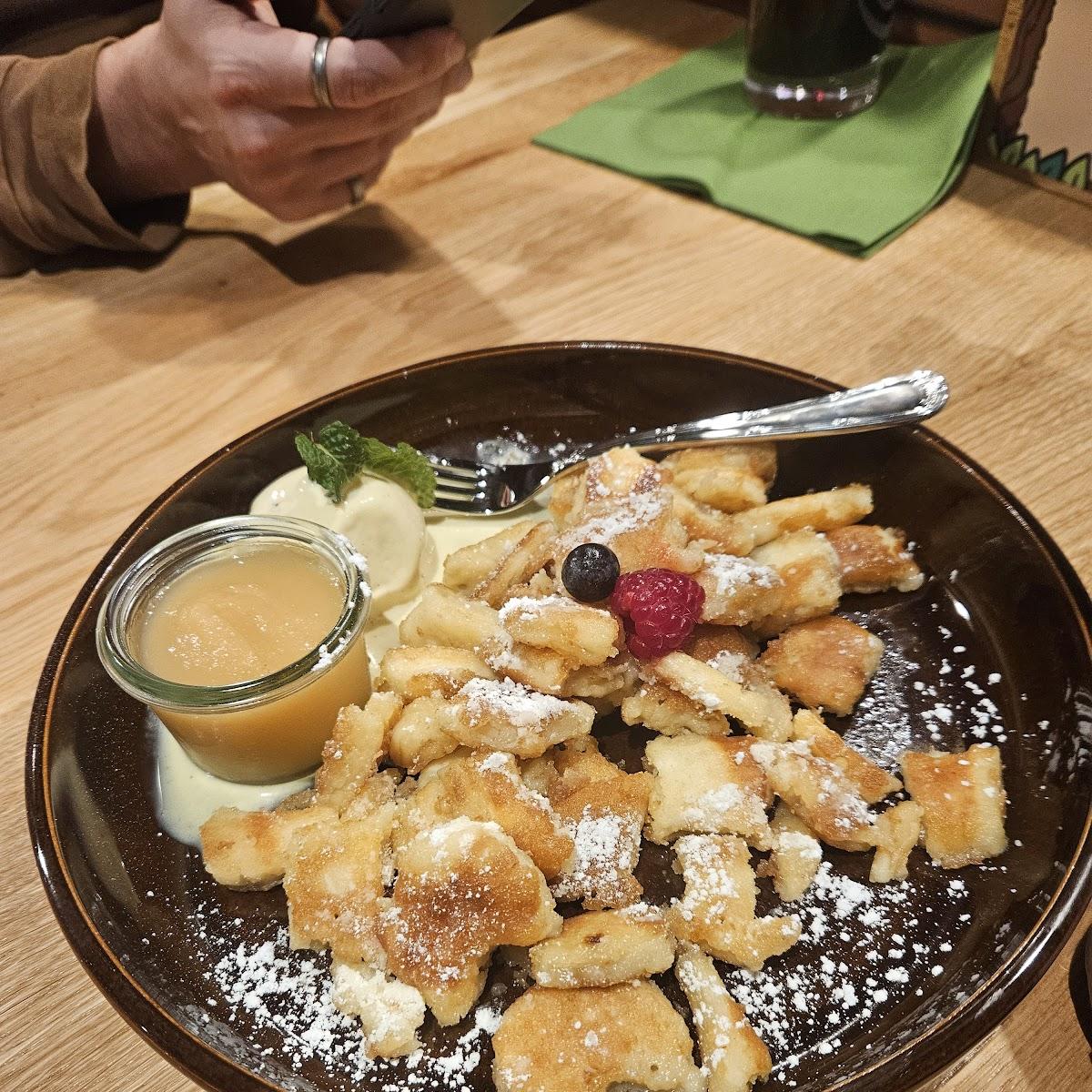 Restaurant "Hungriger Bär Legoland Feriendorf" in Günzburg