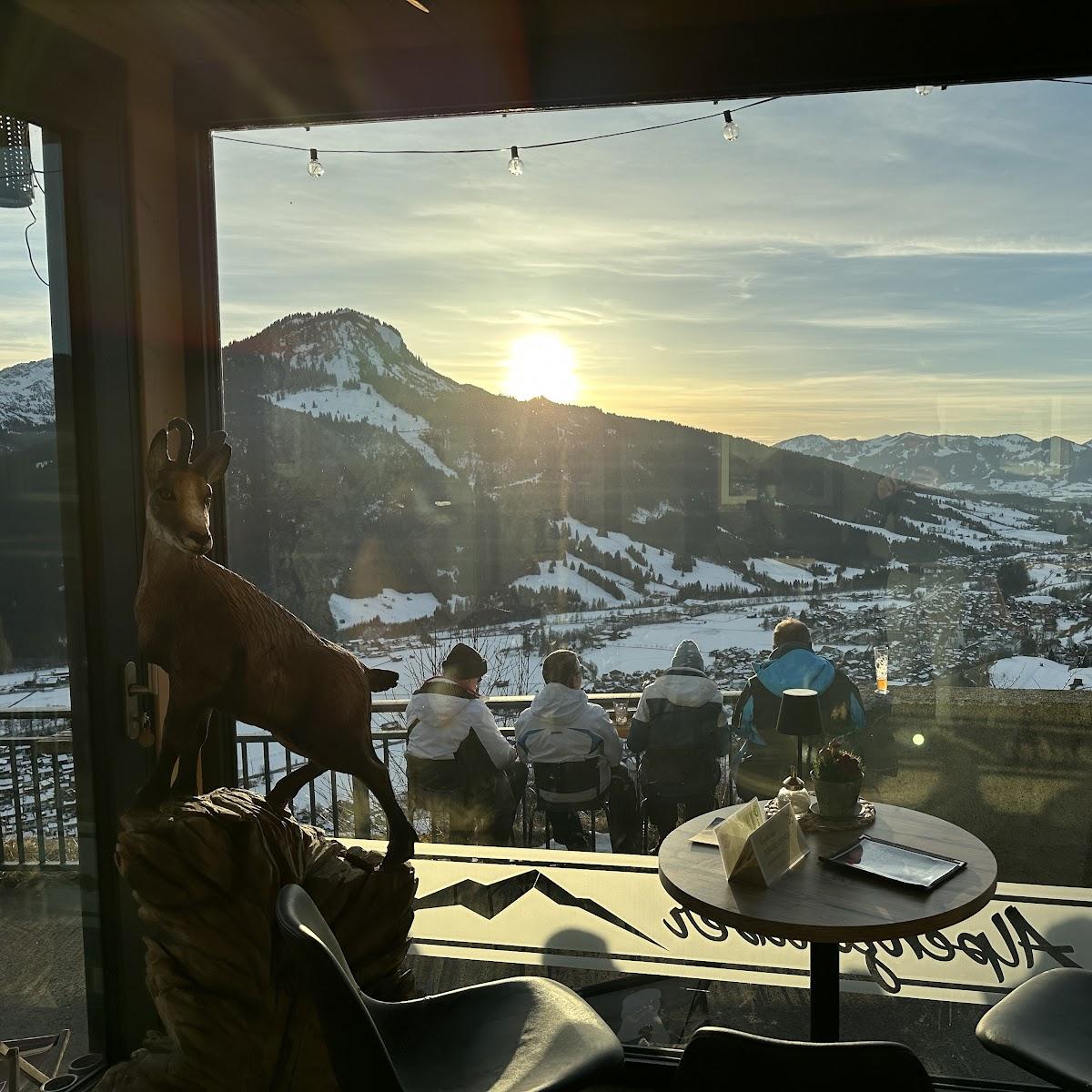 Restaurant "Kanzelkiosk am Jochpass - Panorama Cafe Bar" in Bad Hindelang