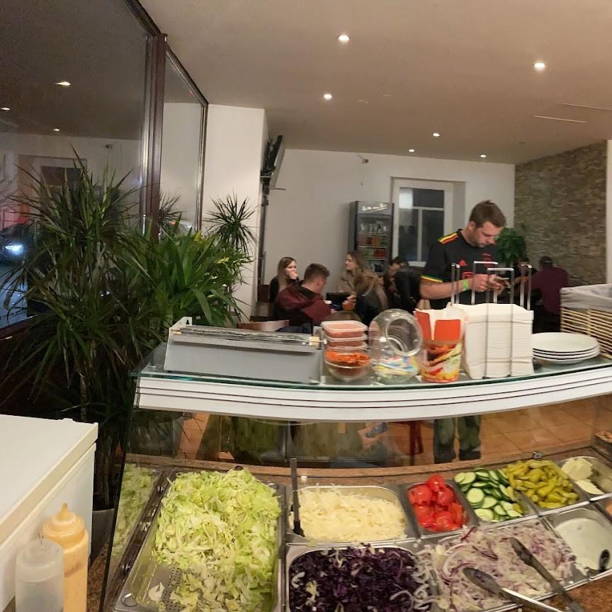 Restaurant "Eifel-Kebab-Haus Inh. Resul Dimen" in  Schönecken