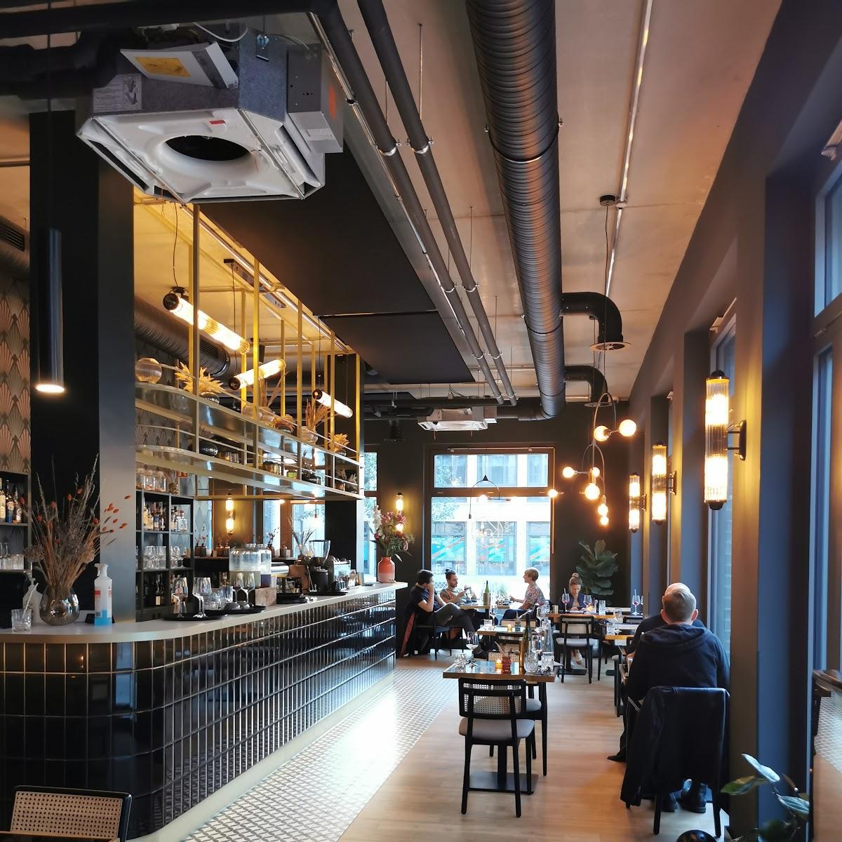 Restaurant "Koko & Lores" in Berlin